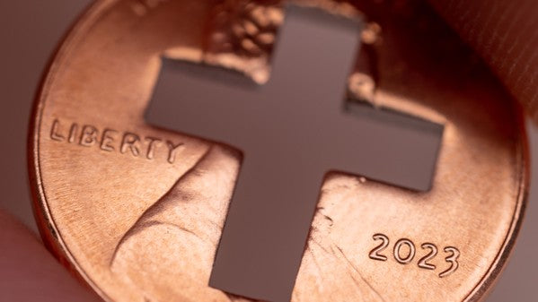 Why Cross Pennies Make It Easy to Overcome Your Fear of Sharing the Gospel