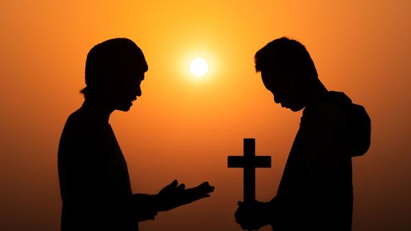 How Should Christians Respond to Criticism?