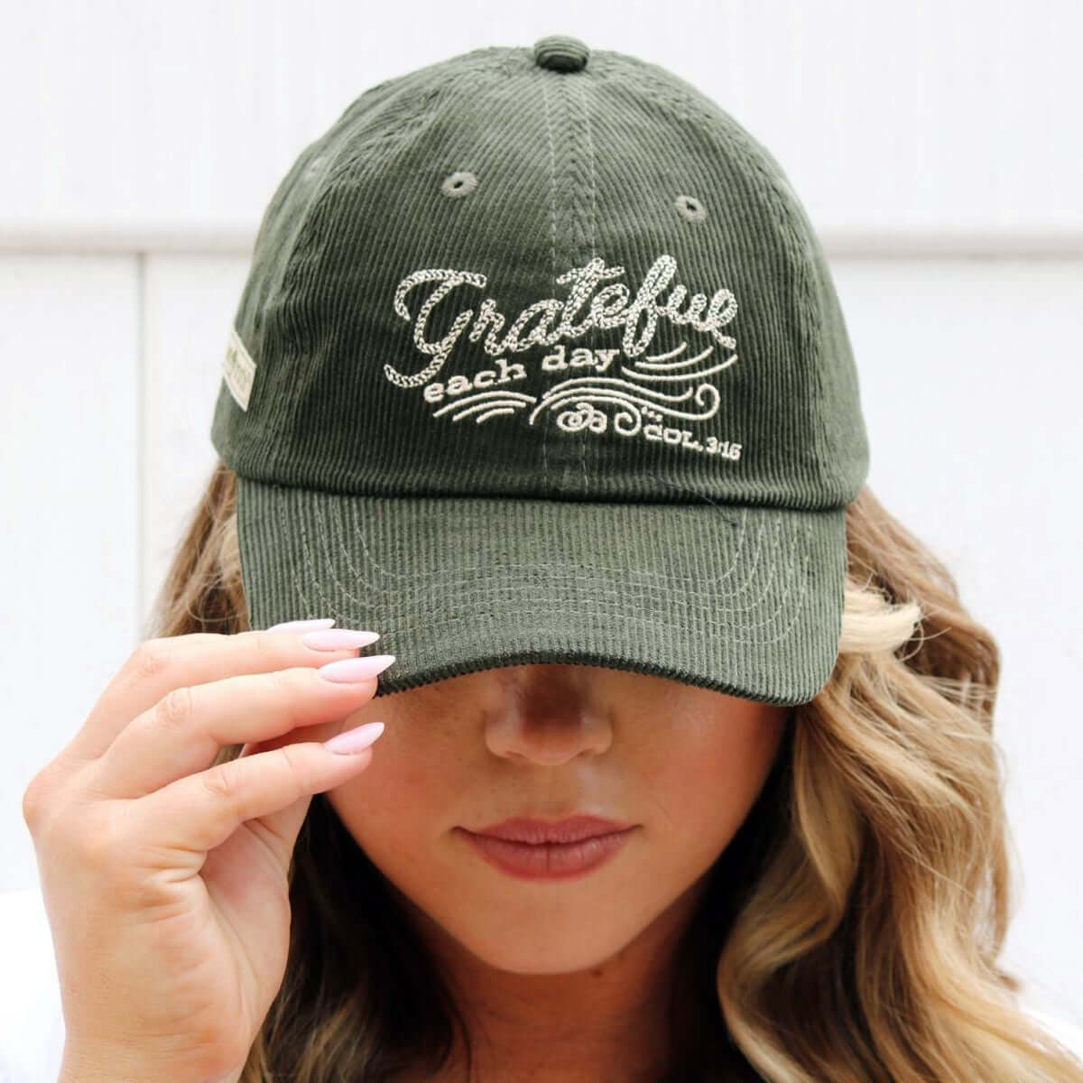 grace & truth Womens Cap Grateful Each Day